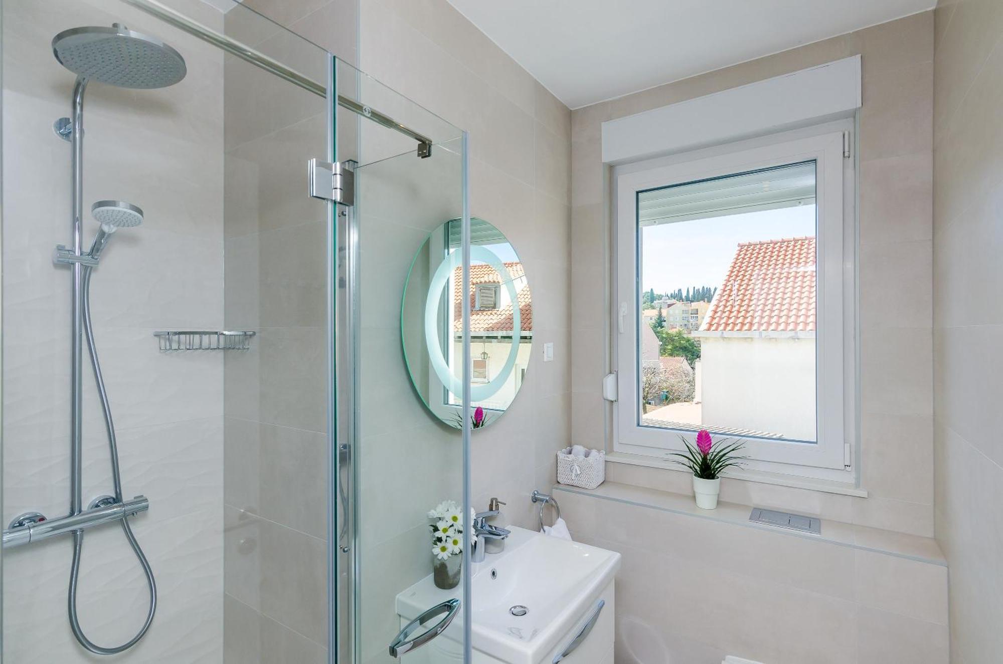 New Art Apartment Dubrovnik Ngoại thất bức ảnh